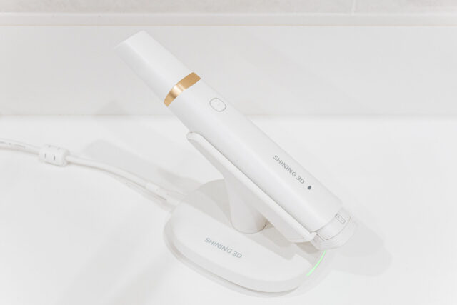 口腔内スキャナー